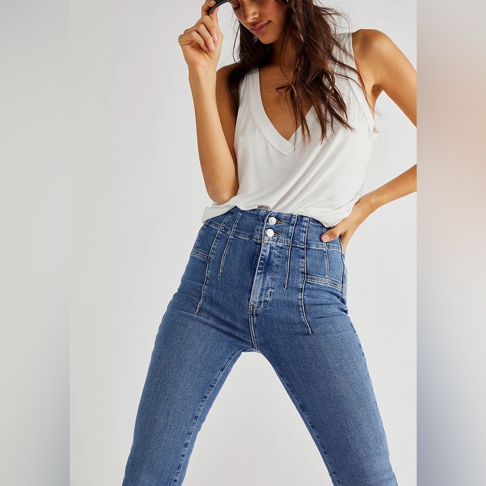 Free People We The Free High Rise Jayde Flare Jeans - Picture 4 of 16